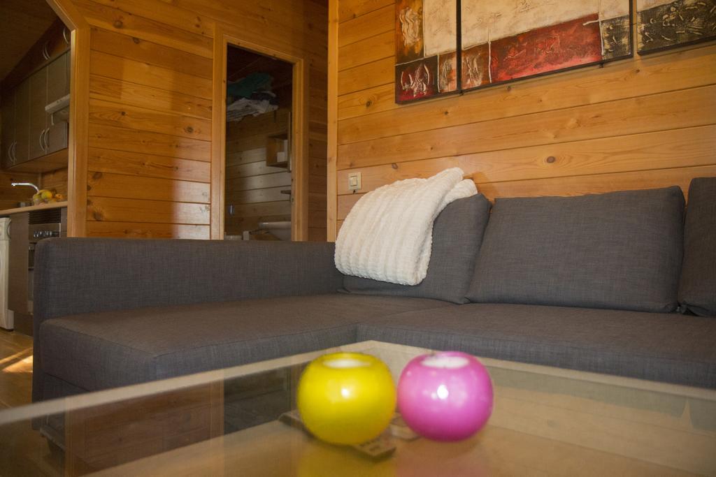 Wood House Close Holiday home *